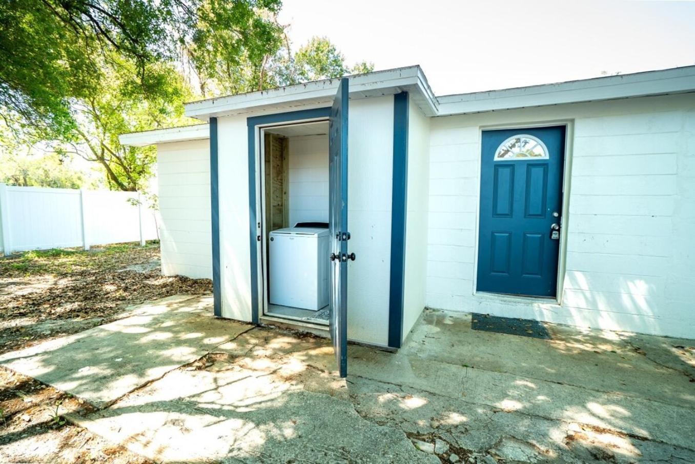 Tranquil & Fully Renoveted Home Near Busch Gardens Tampa Exterior photo